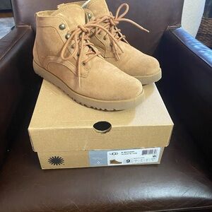 UGG Chestnut Lace-Up Boots